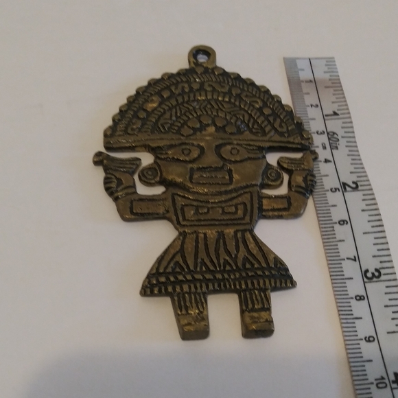 Vintage Mayan Aztec Incan tumi brass pendant. - Picture 3 of 3